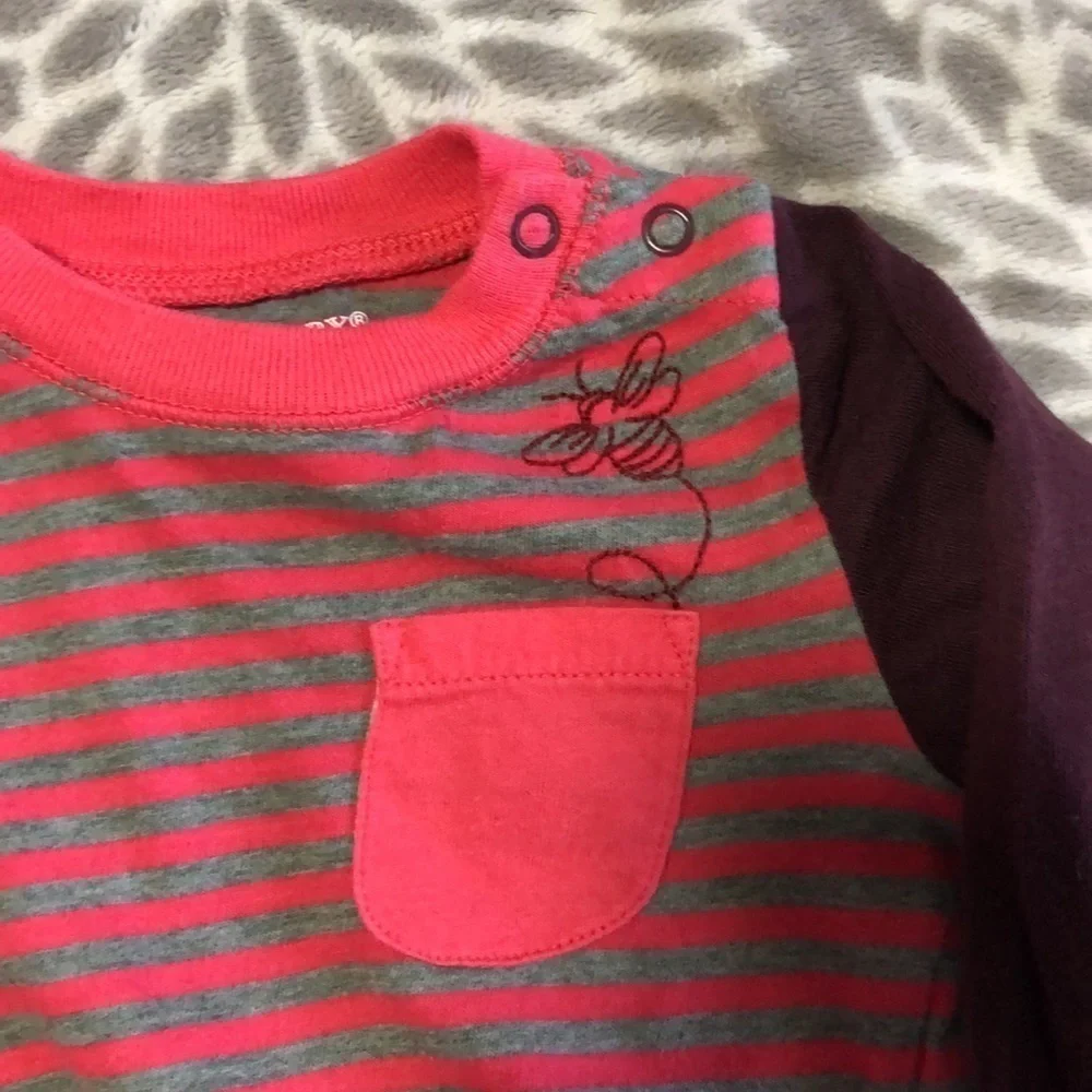 Burt’s Bees baby 6-9 months red sweater and long sleeve onesie